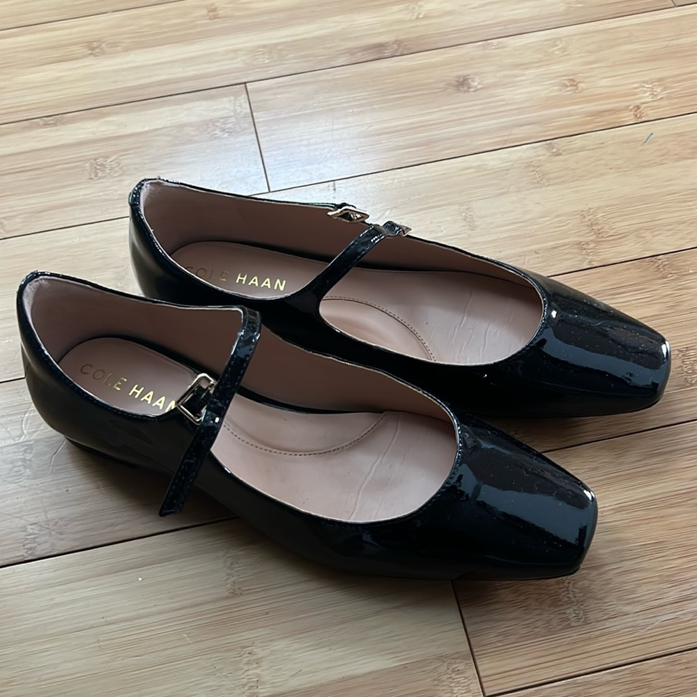 Black patent Cole haan 6.5 ballet Mary Jane flats